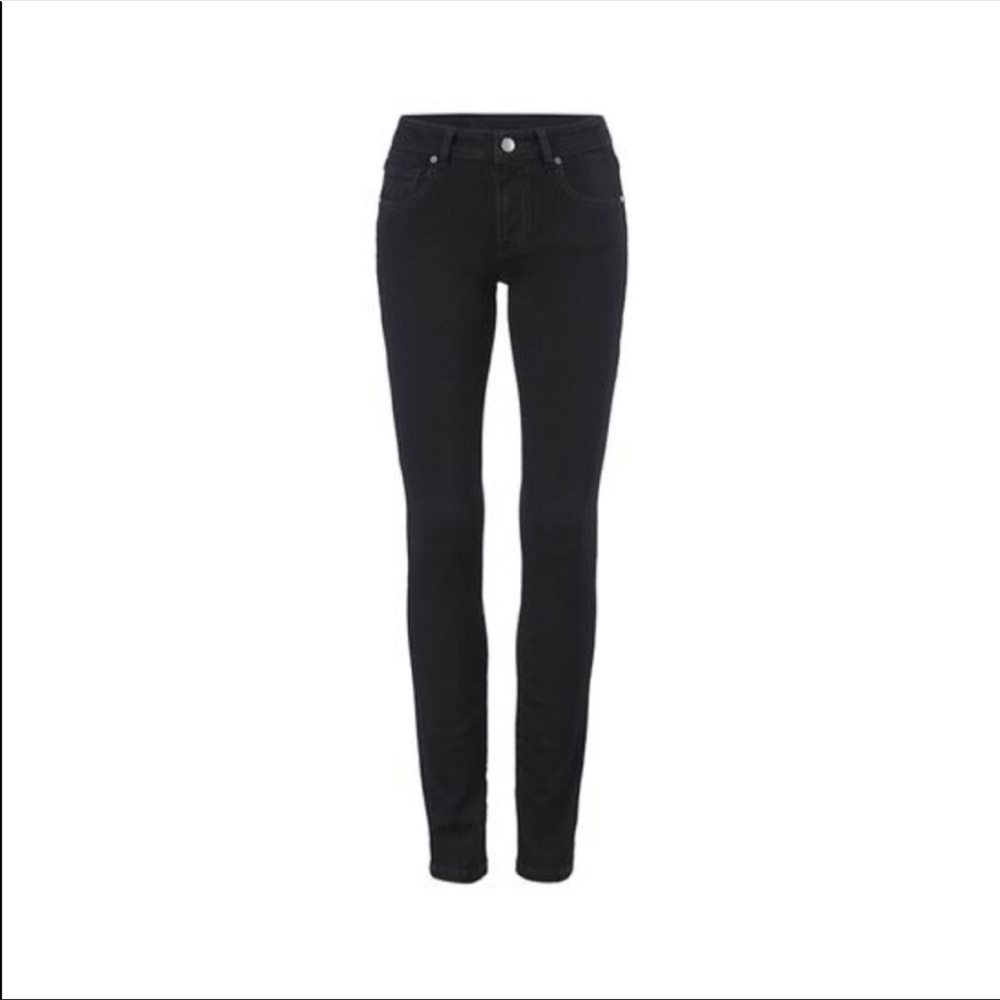 Cabi The Skinny jean in black, sz 4